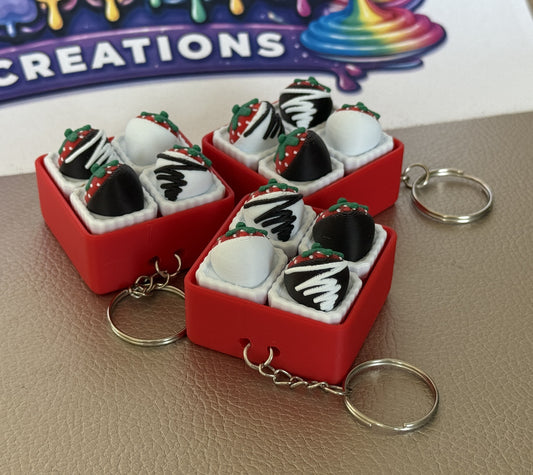 Erdbeerbox Clicki schlüsselanhänger